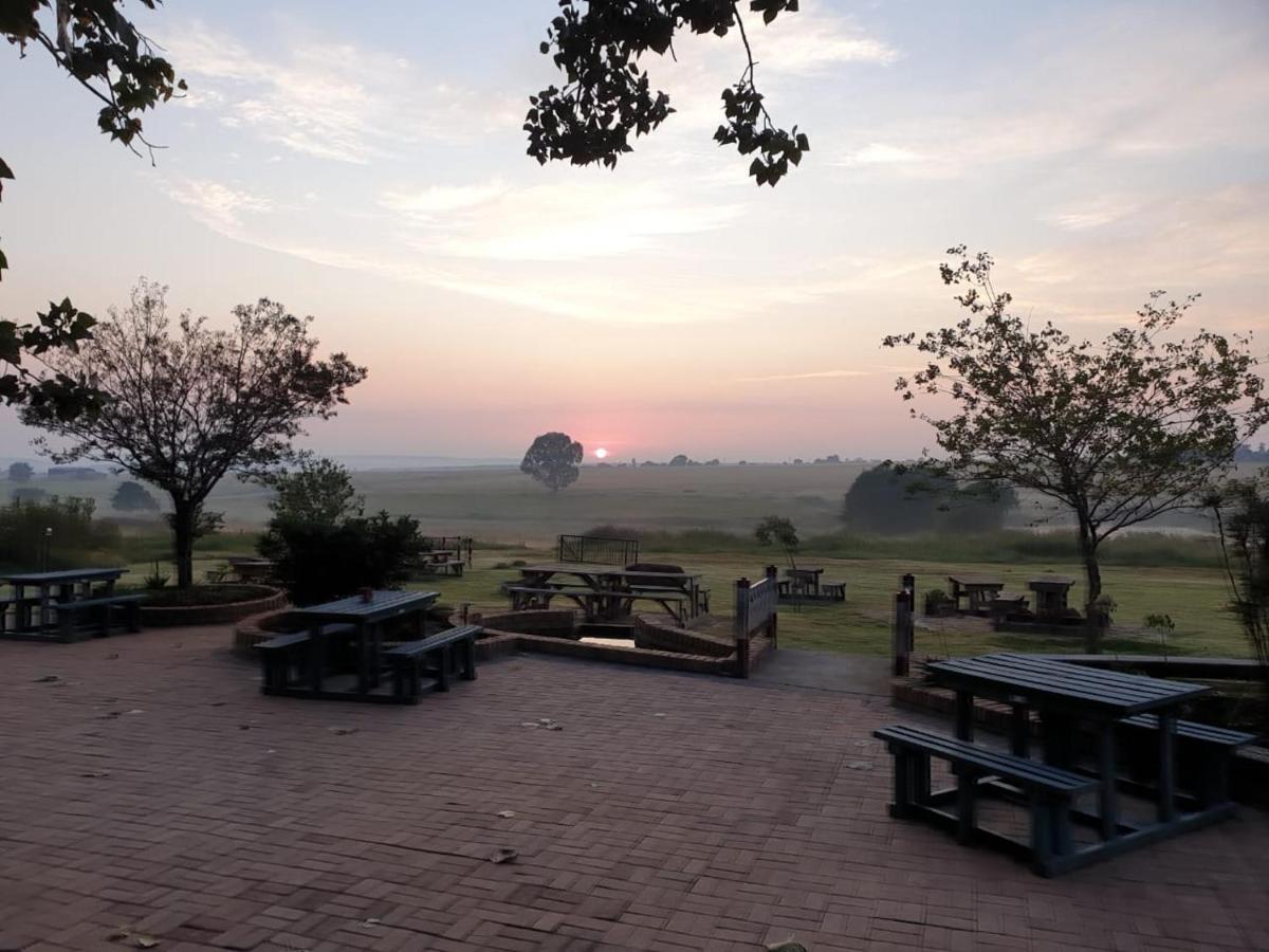 Hotel 4 Seasons Country Club Bronkhorstspruit Zewnętrze zdjęcie